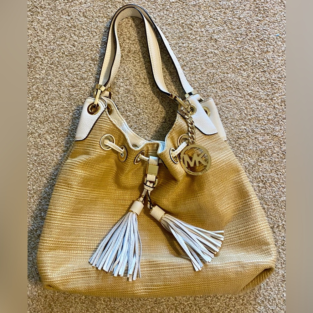 Michael Kors Straw Shoulder Bag Beige & White New without Tags